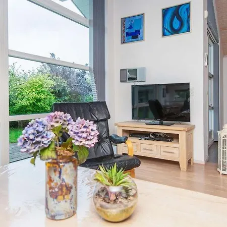 Sleeps 8 Wifi *